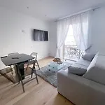 Apartamento Croisette Vue Laterale Cannes