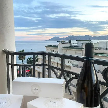 Croisette Vue Laterale *