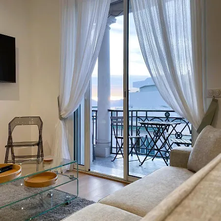 Croisette Vue Laterale *